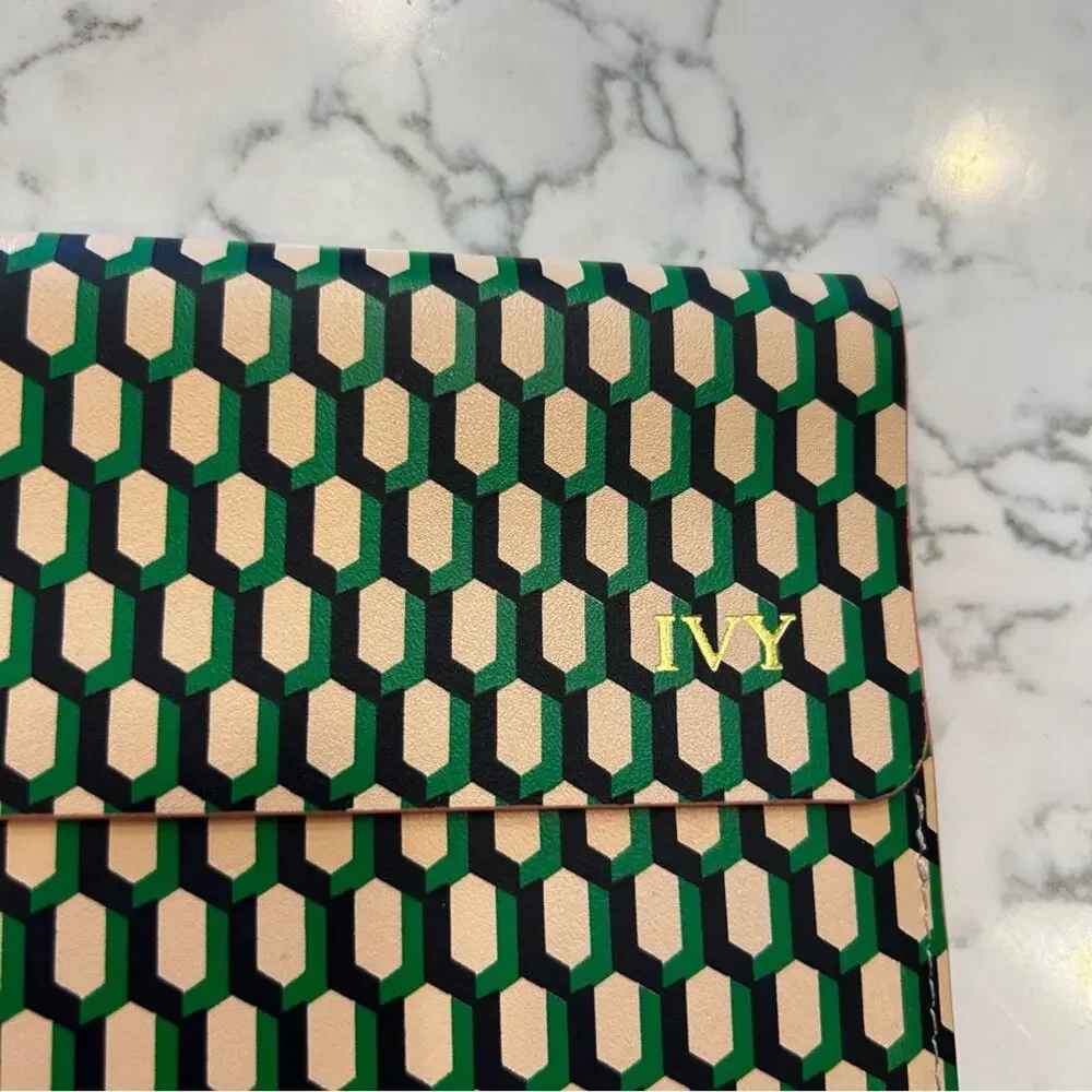 Green‎ & Tan Tech Envelope